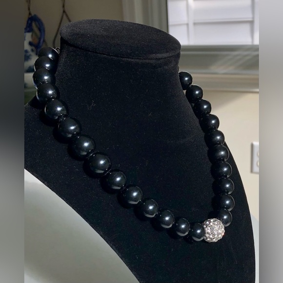 Classic Black Bead Necklace with Rhinestone Charm - Picture 4 of 7